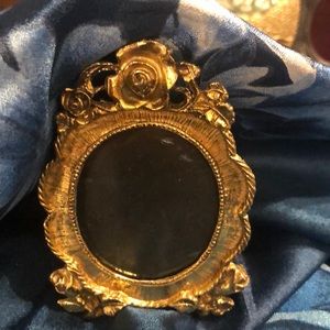 Antique photo frame